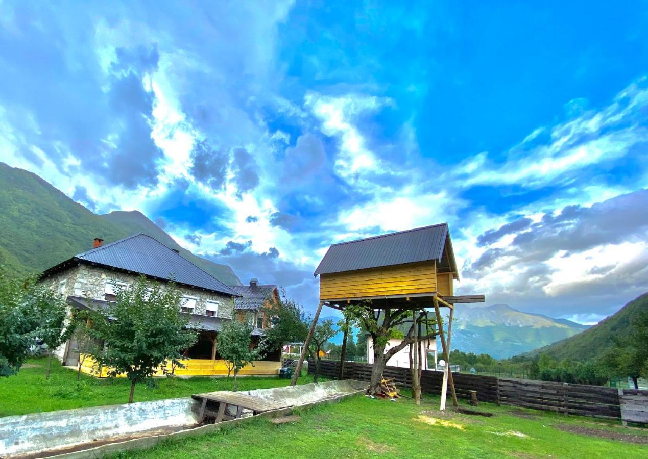 The Blue Eye Bed and Breakfast Vuthaj Exterior foto
